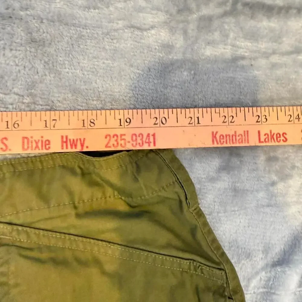 Disney Buzz Lightyear Cargo Pants XL Star Command Olive Utility Streetwear Y2K